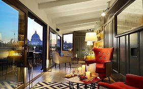 Trianon Borgo Pio Aparthotel